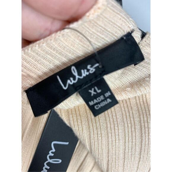 Lulus cropped ribbed bell sleeve sweater size XL NWT - Picture 7 of 8